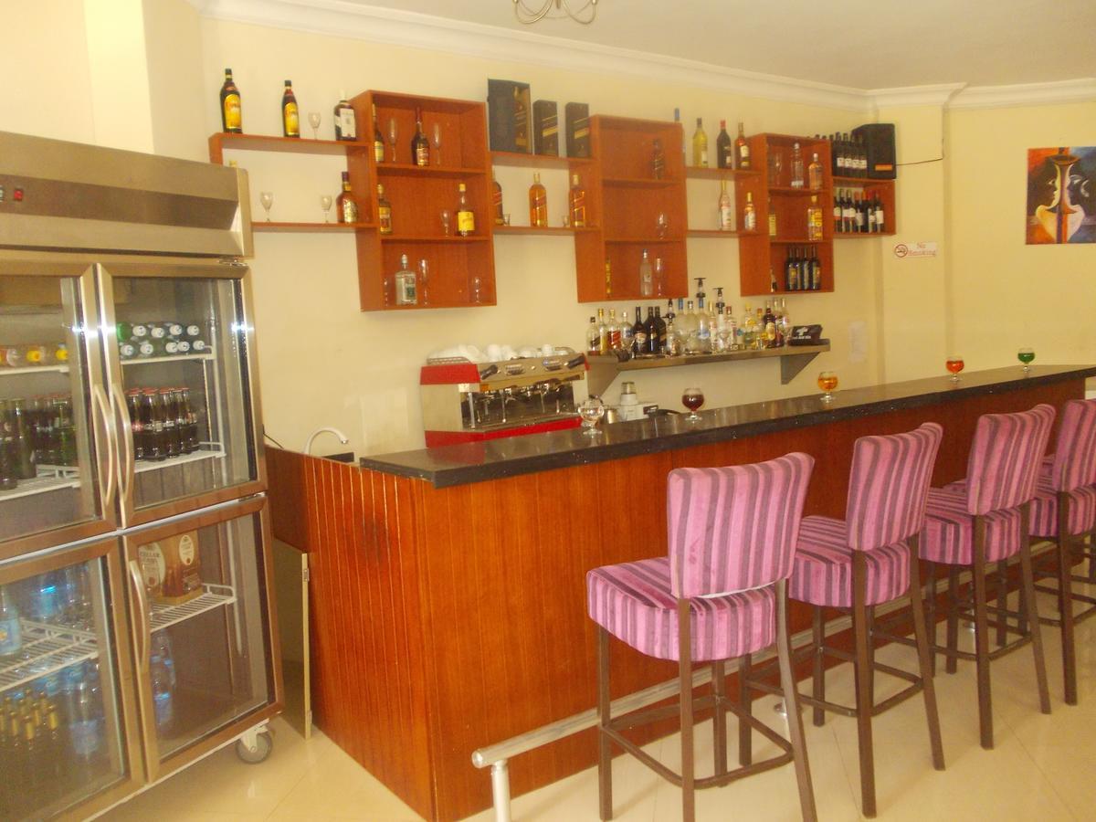 Asinuara Hotel Бахир Дар Екстериор снимка