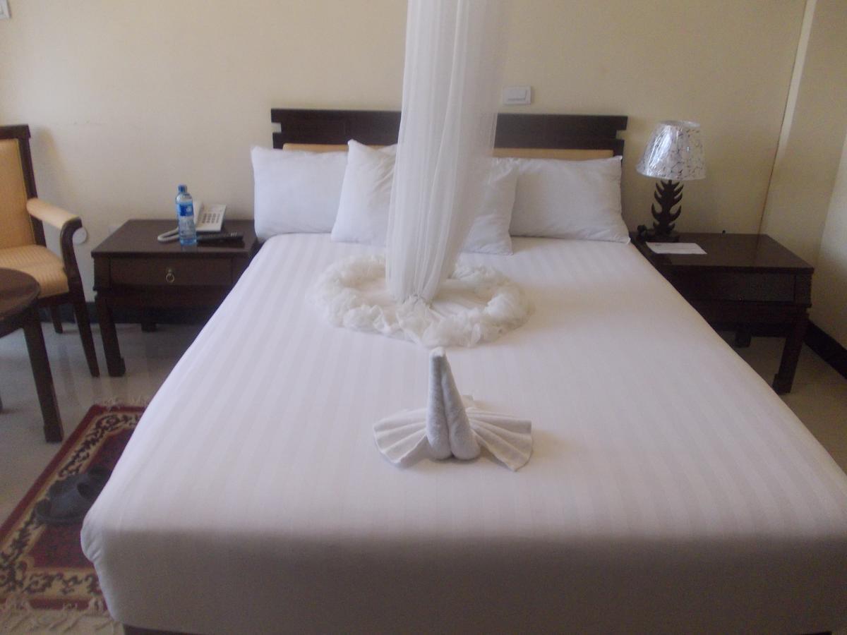 Asinuara Hotel Бахир Дар Екстериор снимка