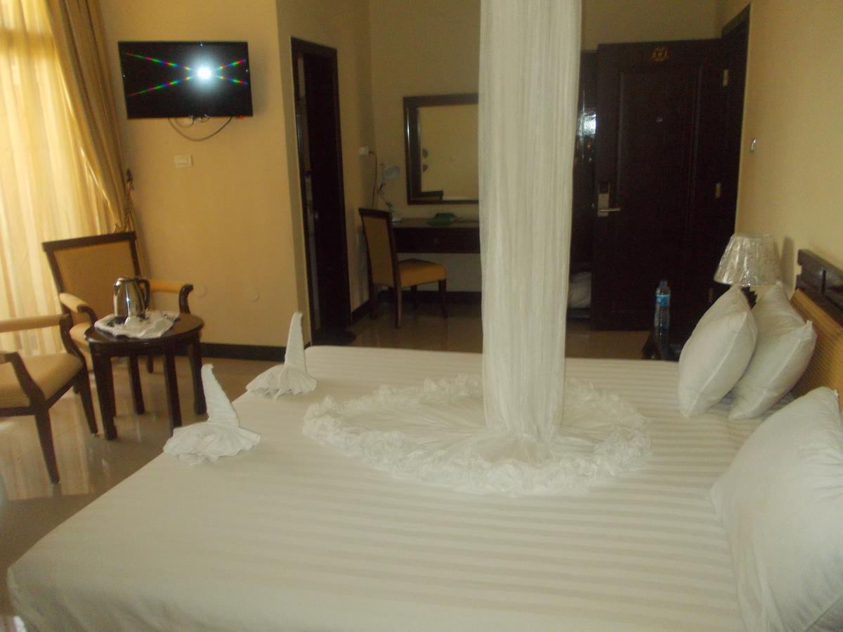 Asinuara Hotel Бахир Дар Екстериор снимка