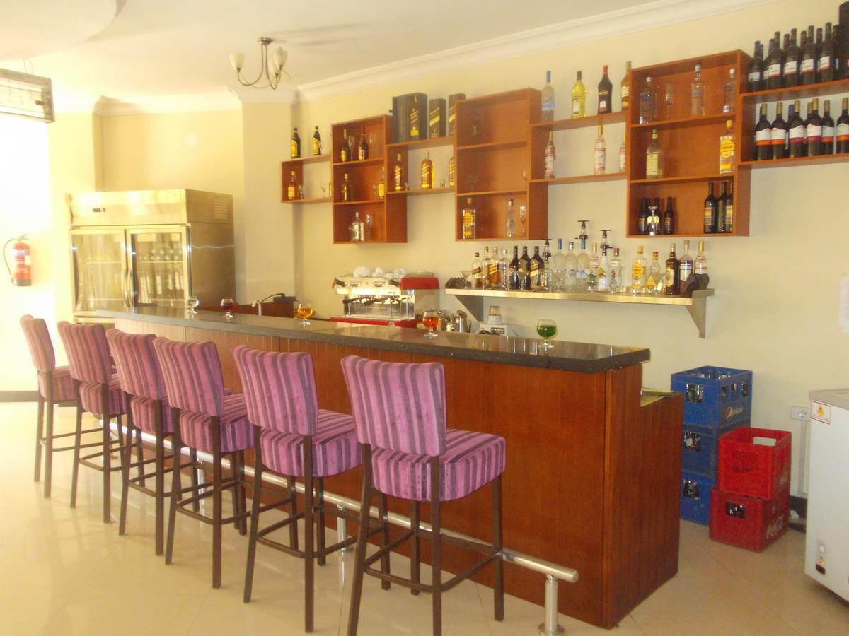 Asinuara Hotel Бахир Дар Екстериор снимка