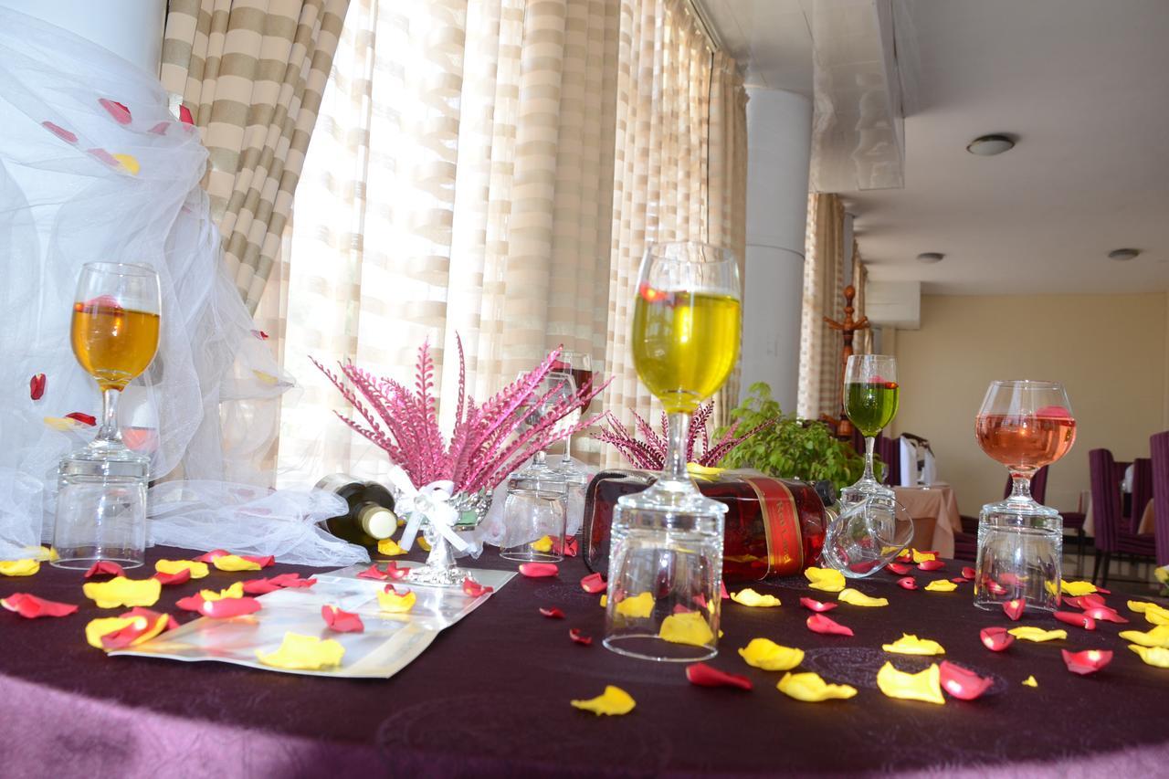 Asinuara Hotel Бахир Дар Екстериор снимка