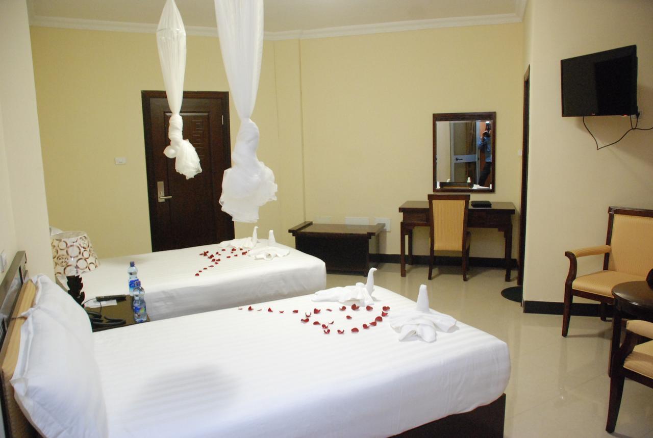 Asinuara Hotel Бахир Дар Екстериор снимка