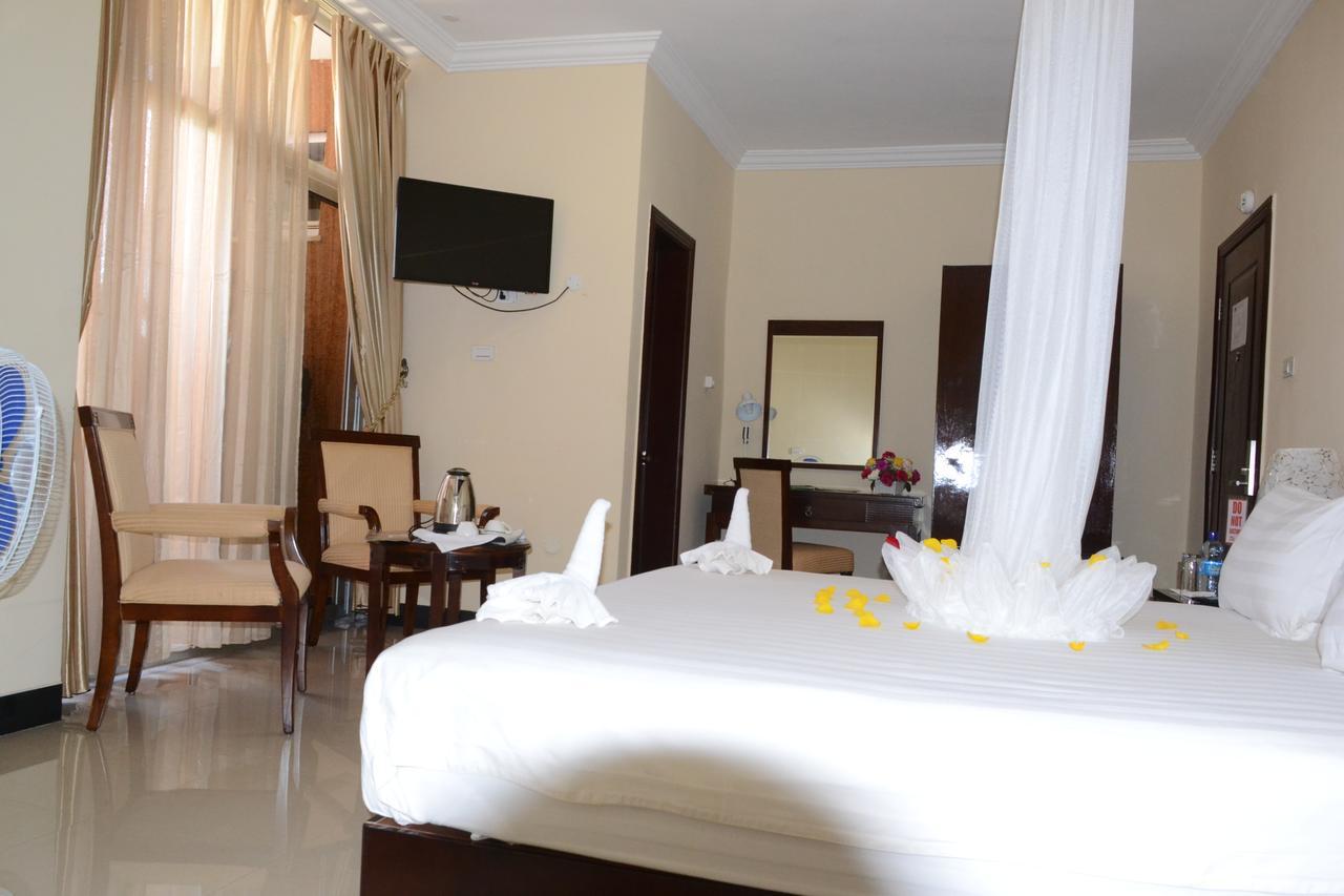 Asinuara Hotel Бахир Дар Екстериор снимка