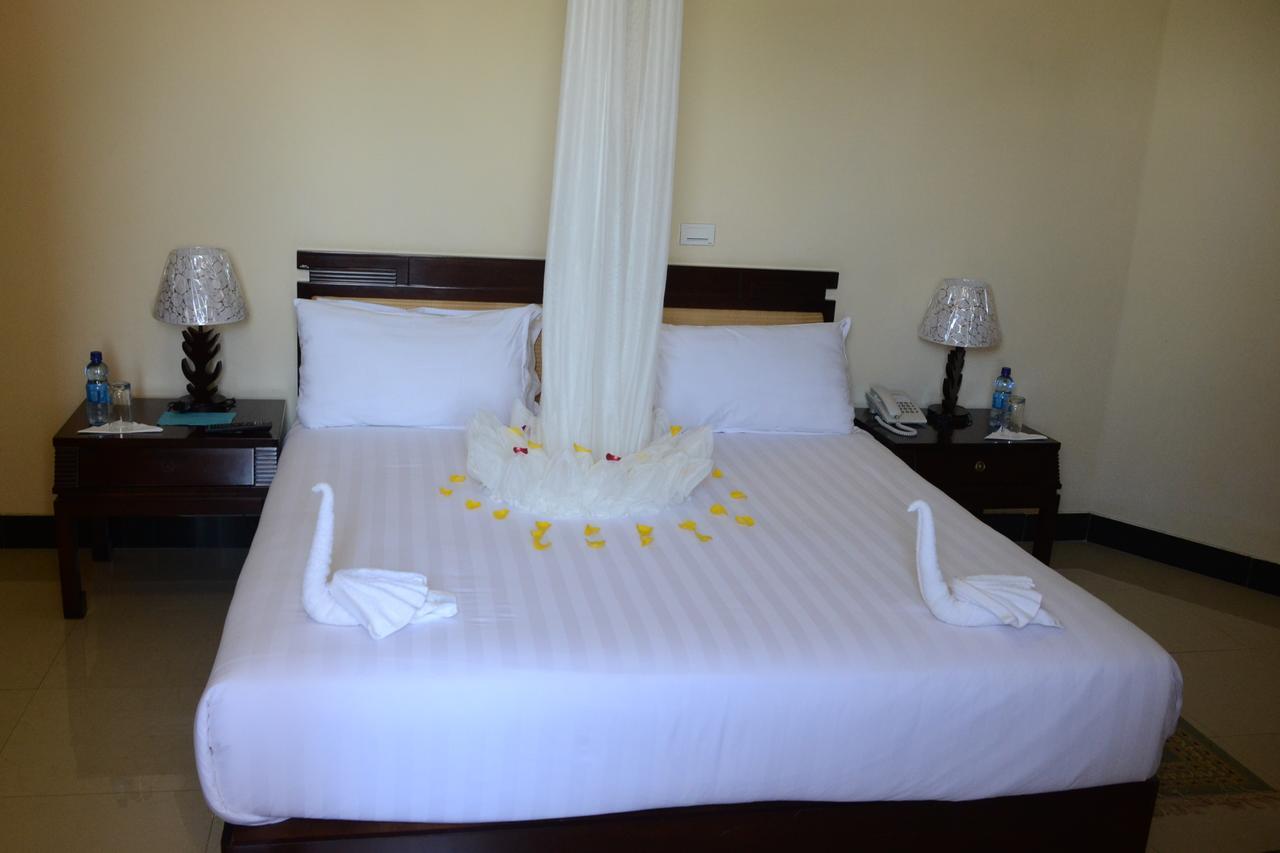 Asinuara Hotel Бахир Дар Екстериор снимка