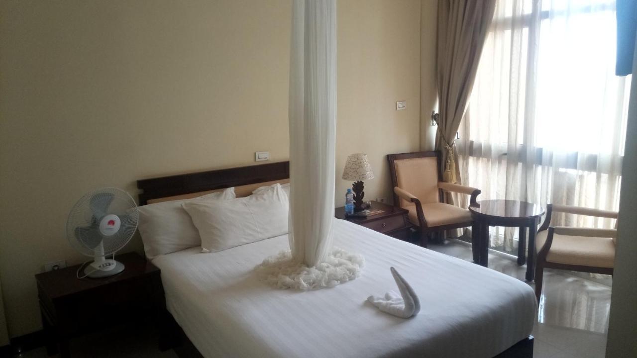 Asinuara Hotel Бахир Дар Екстериор снимка