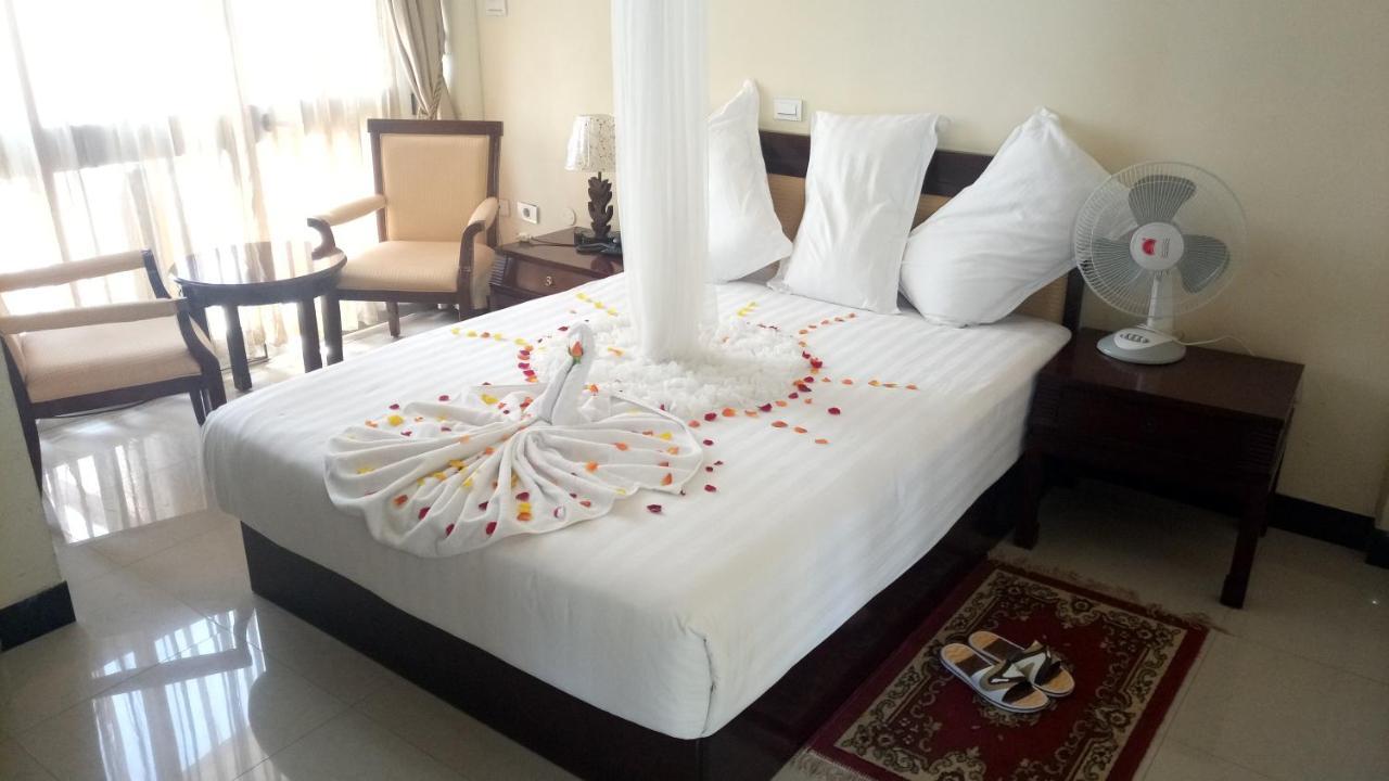 Asinuara Hotel Бахир Дар Екстериор снимка