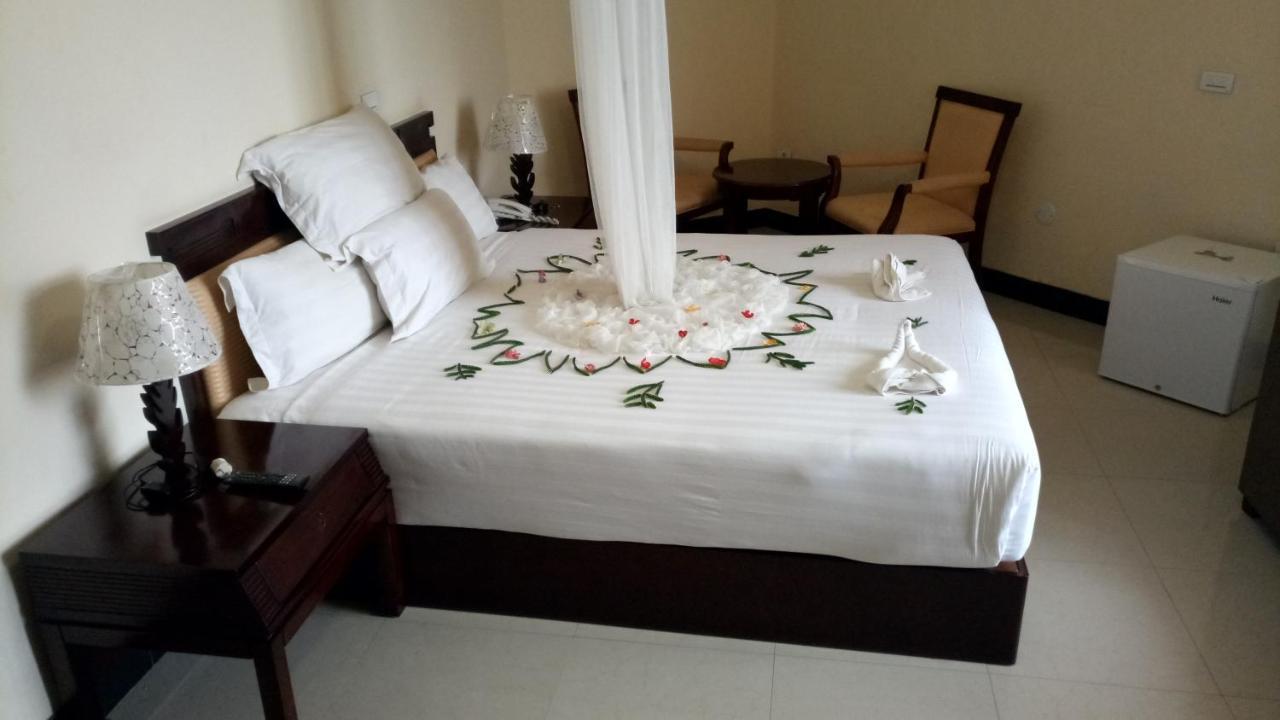 Asinuara Hotel Бахир Дар Екстериор снимка